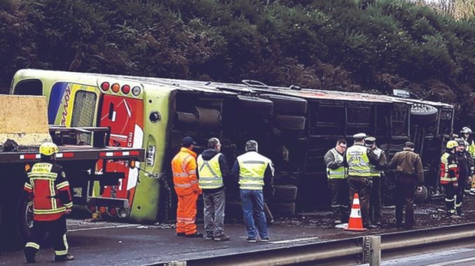 Mujer entre los 6 muertos en accidente de autobús en Chile – Noticias de Chile